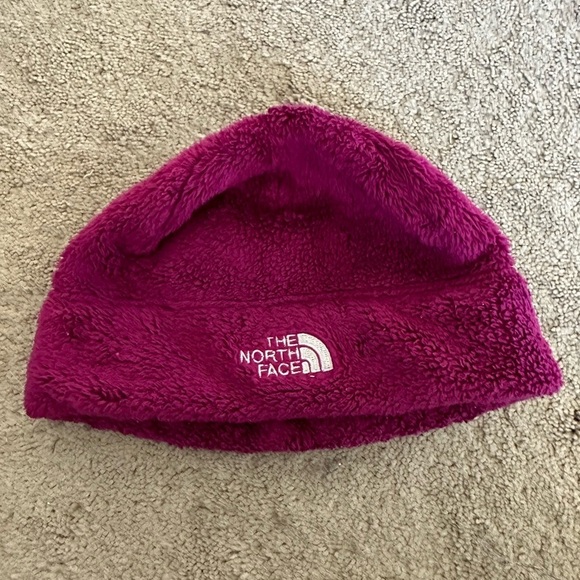 The North Face Other - Girls North Face beanie toddler hat